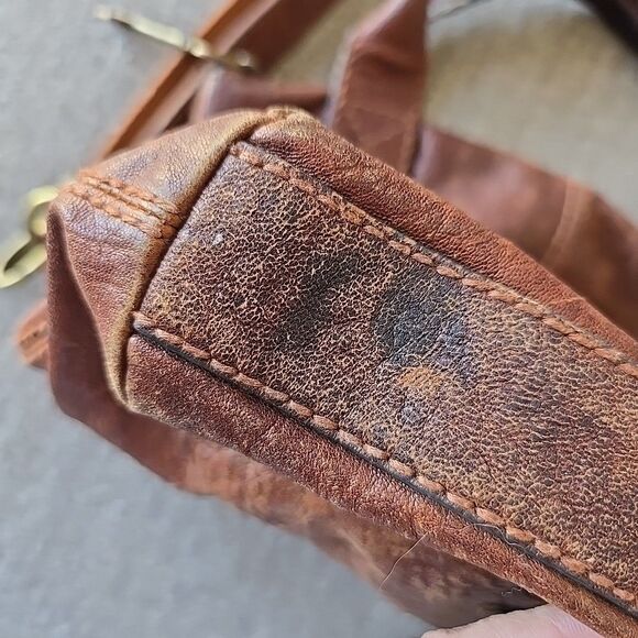 Fossil Explorer Brown Leather Foldover Crossbody Shoulder Bag Hobo Tote Purse - Picture 6 of 14